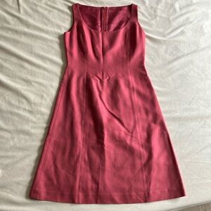 Elegant Sleeveless Pink Dress